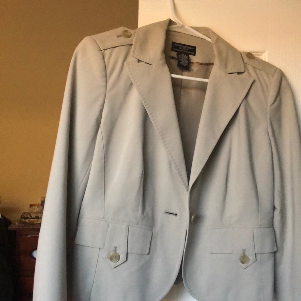 Cropped jacket